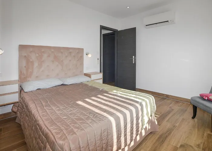 2 Bedroom Lovely In Tatil Evi *