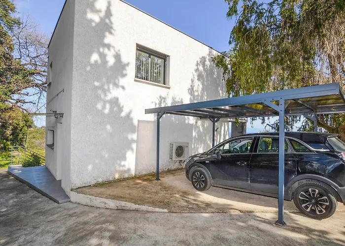 2 Bedroom Lovely In * Cervione