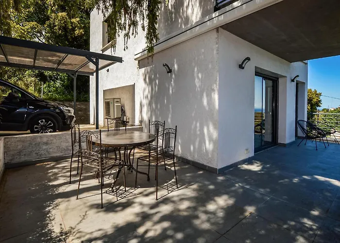 2 Bedroom Lovely In Cervione