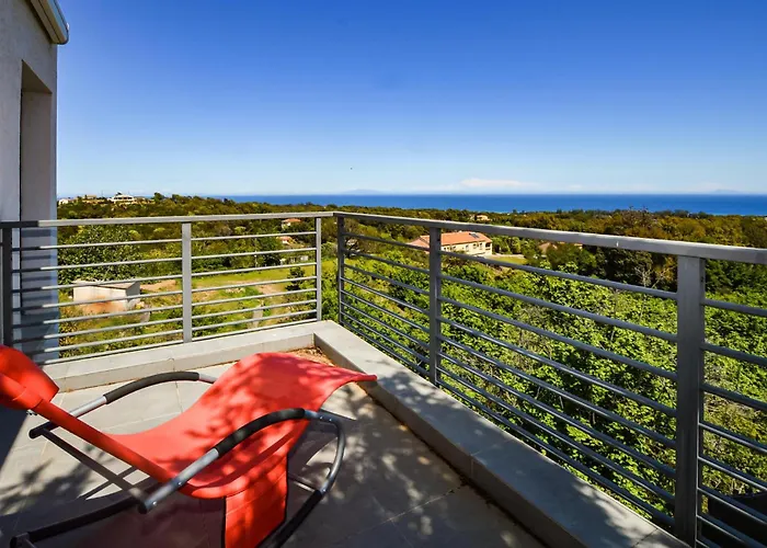 2 Bedroom Lovely In * Cervione